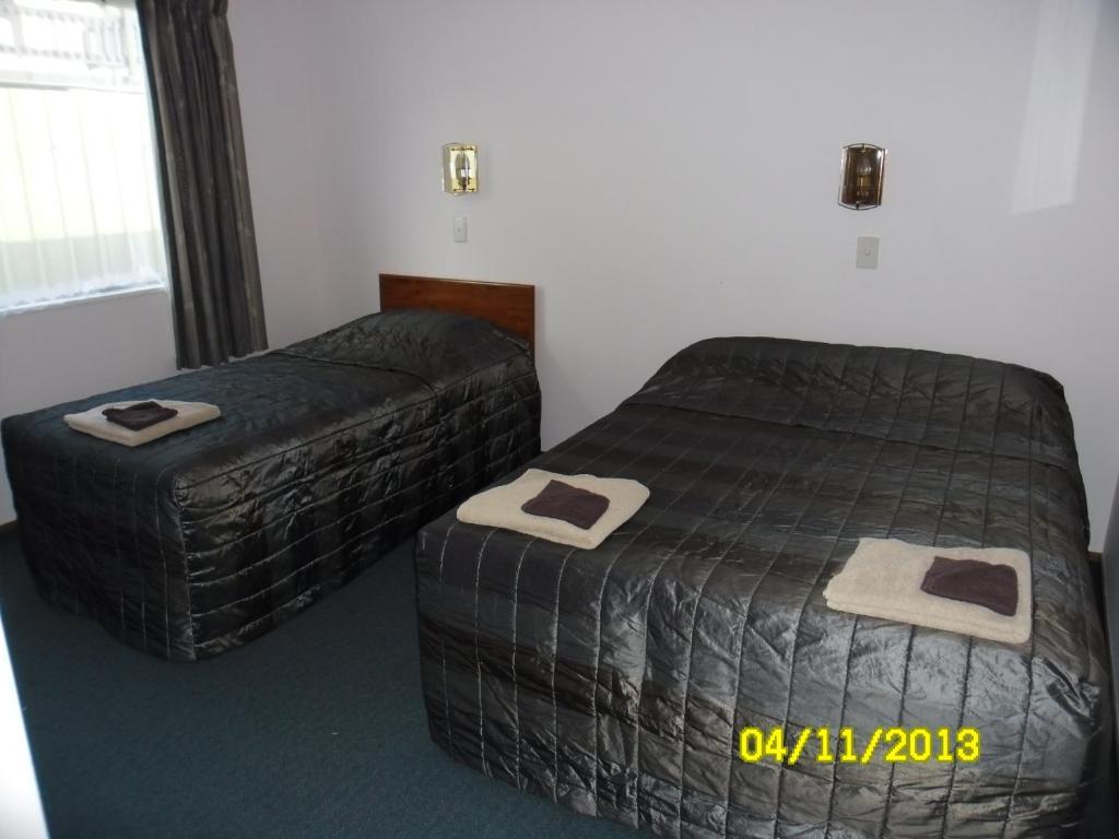המילטון Chloe'S Motor Inn חדר תמונה